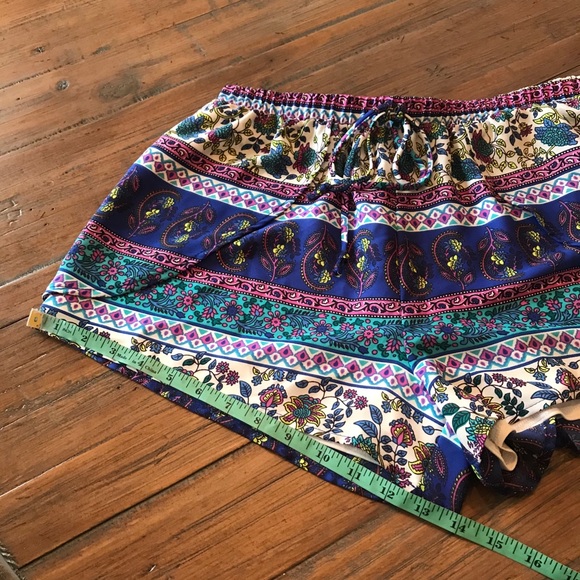NWT Peach Love size M paisley & floral shorts - Picture 11 of 13